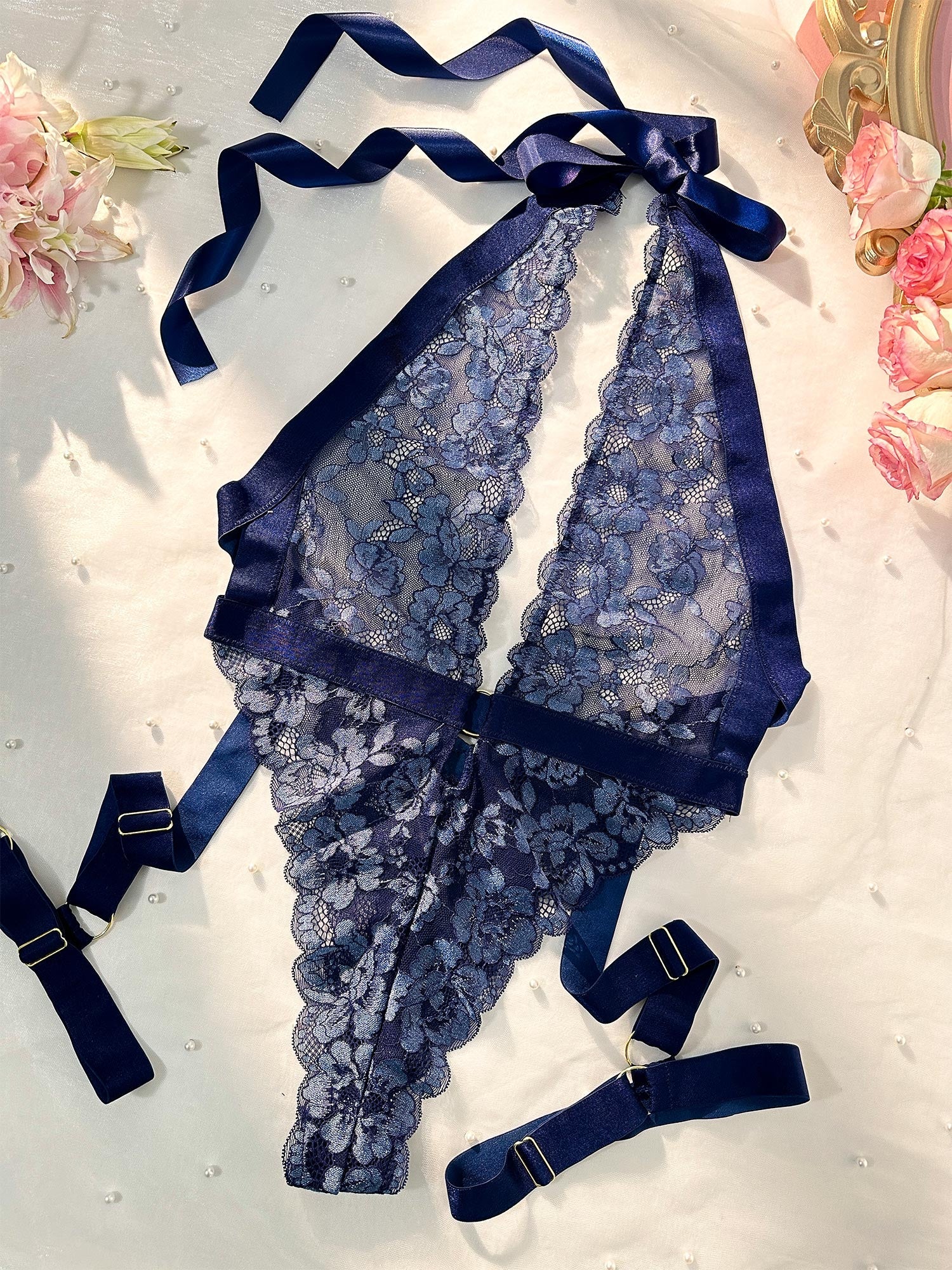 Blue Sexy Lace Suspenders Shapewear