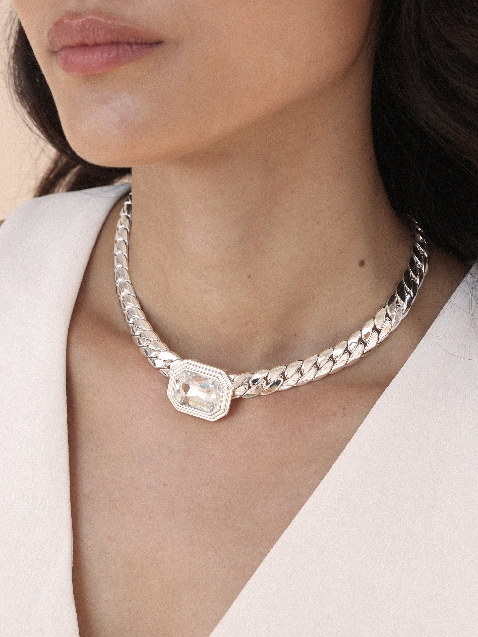 Emerald Deco Necklace - Flying Tomato - Necklaces - Ettika