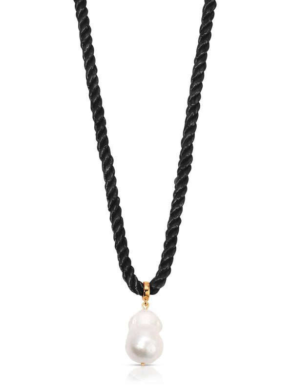 Freshwater Token Necklace - Flying Tomato - Necklaces - Ettika