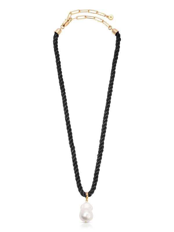 Freshwater Token Necklace - Flying Tomato - Necklaces - Ettika