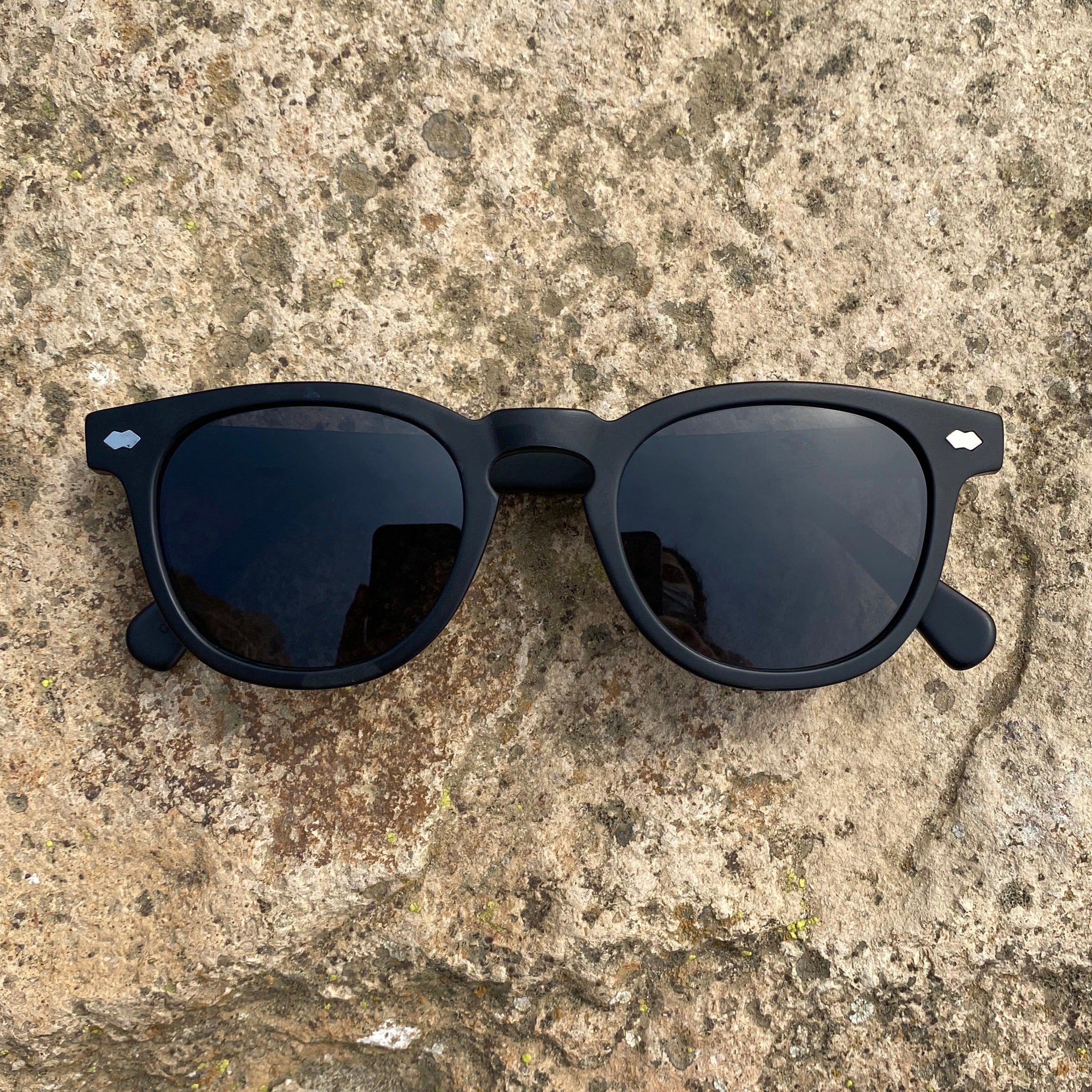 Black Polarized Square Sunglass - Benson