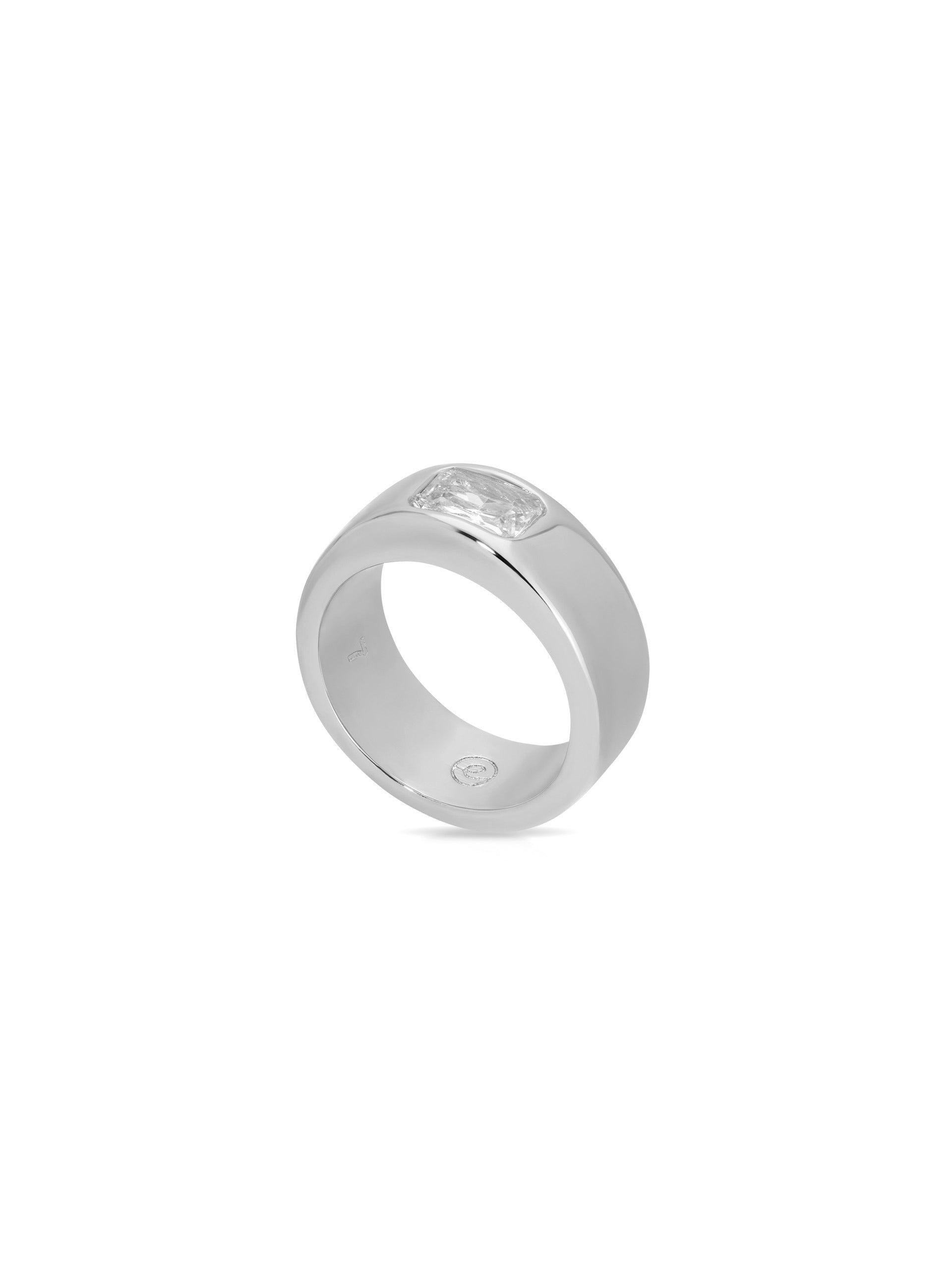 Emerald Cut Treasure Ring - Flying Tomato - Rings - Ettika