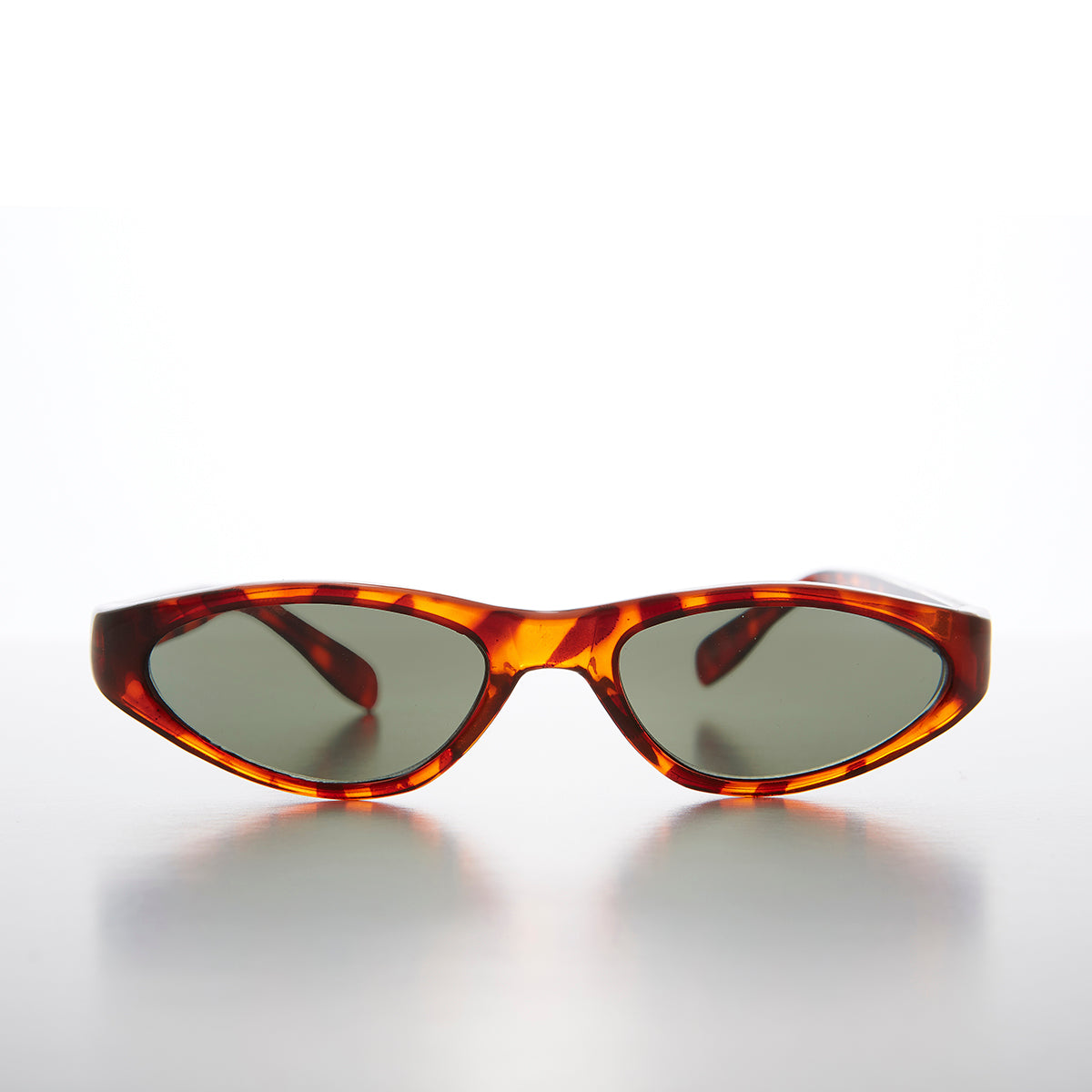 Edgy Small Cat Eye 90s Vintage Sunglass - Vicky