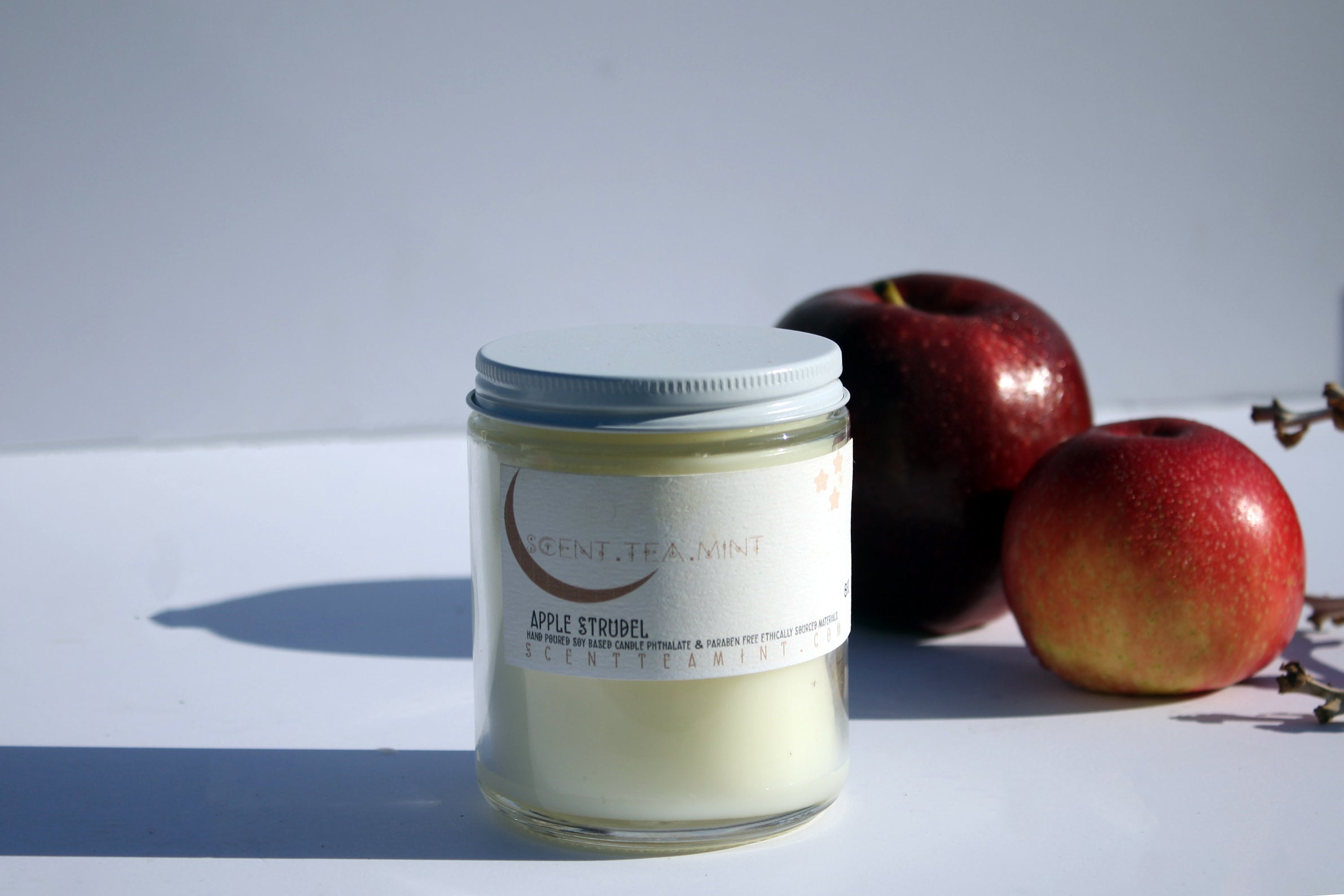 Apple Strudel Candle