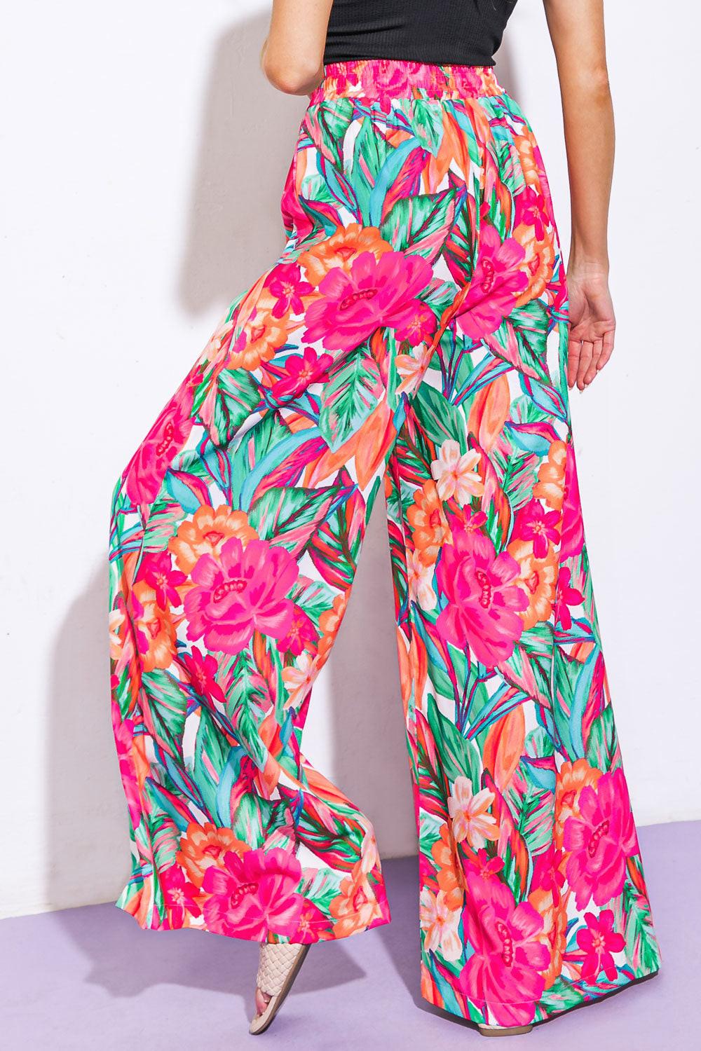 OUT FOR THE DAY WOVEN PANTS.