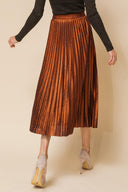 NEW ATTRACTION PLEATED MIDI SKIRT.