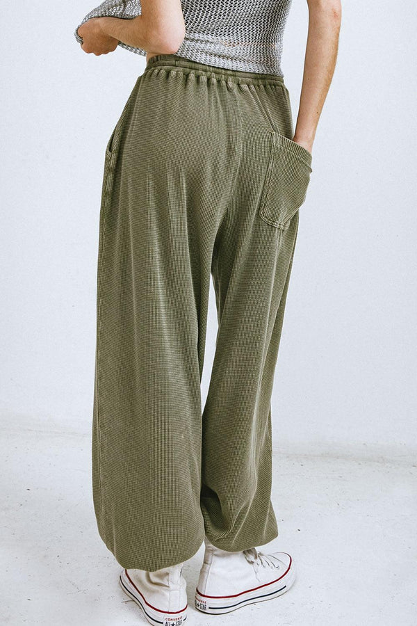 A CHILL MOMENT JOGGER PANTS.
