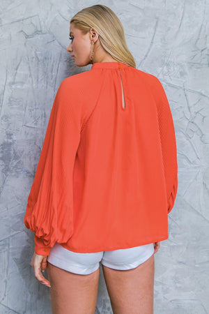 MAKE NO MISTAKES WOVEN TOP.