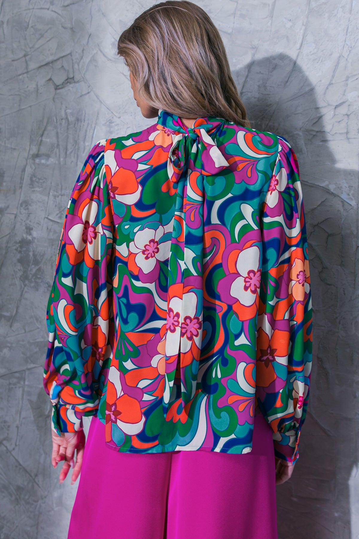 FLOW ALONG WOVEN TOP.