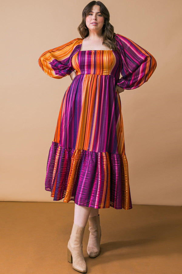 EVERYTHING YOU NEEDED WOVEN MIDI DRESS.