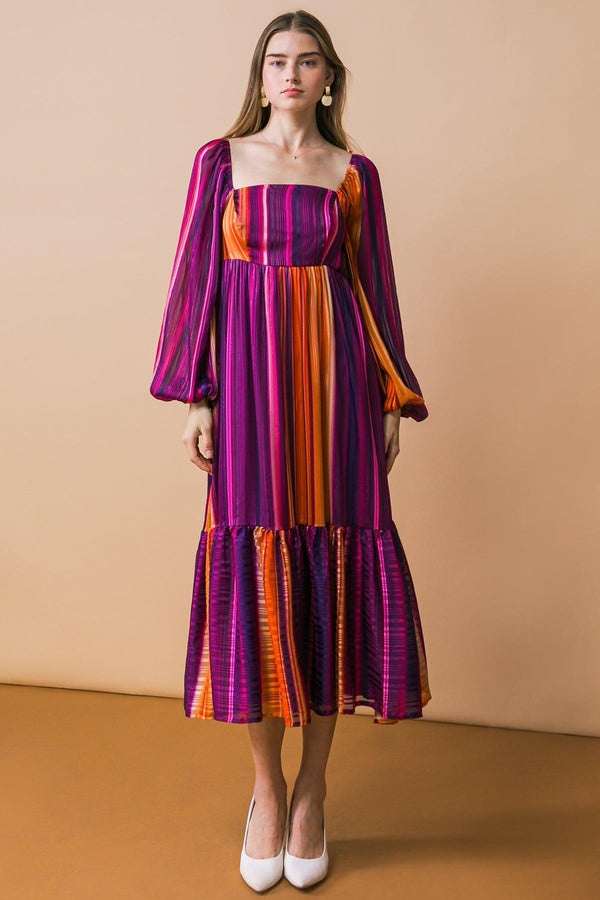 EVERYTHING YOU NEEDED WOVEN MIDI DRESS.