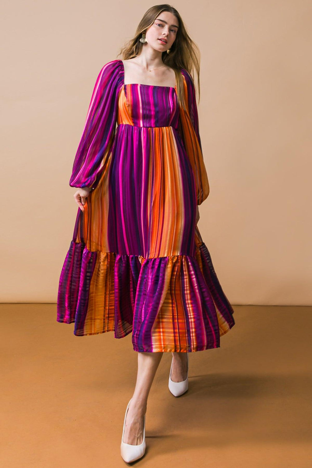 EVERYTHING YOU NEEDED WOVEN MIDI DRESS.