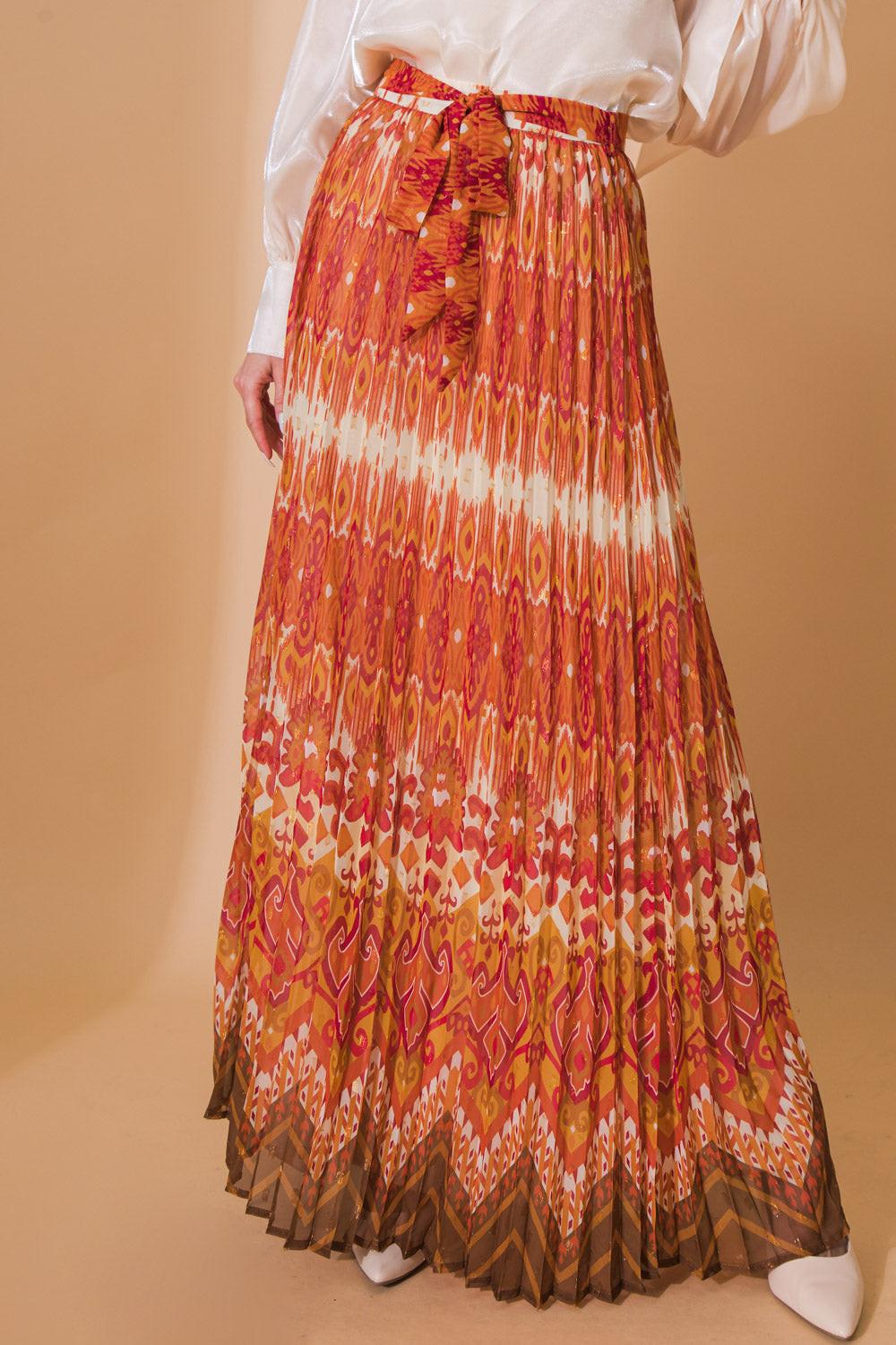 A POINT IN TIME WOVEN MAXI SKIRT.