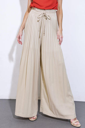 MAGICAL ILLUSIONS WOVEN PANTS.