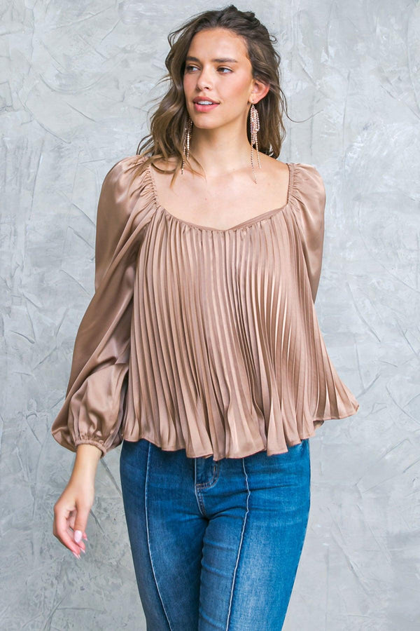 NO MORE DRAMA WOVEN TOP.