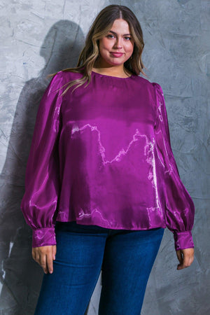 OUTING LIGHT WOVEN TOP.
