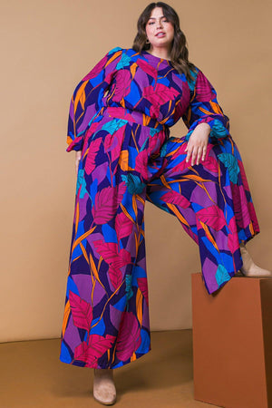 DARE TO TAKE THE WOVEN JUMPSUIT.