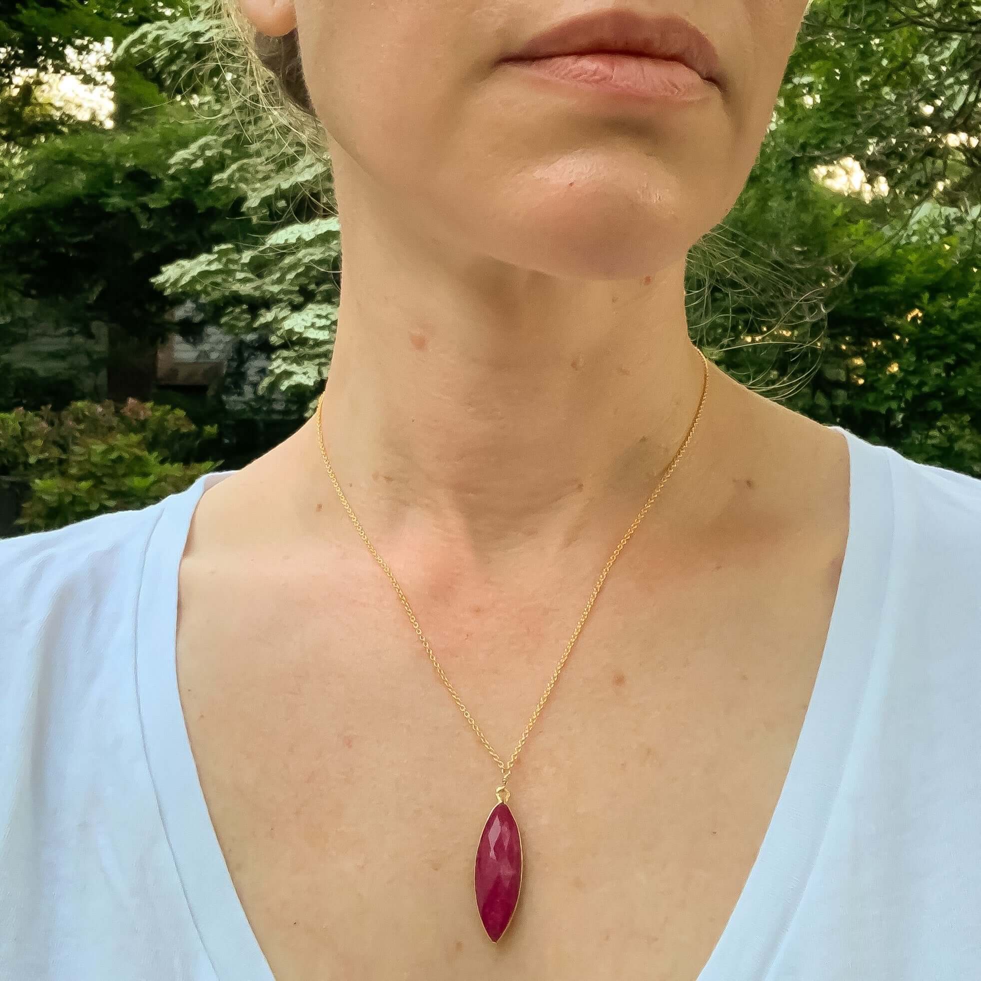 Red Jade Pendant Necklace