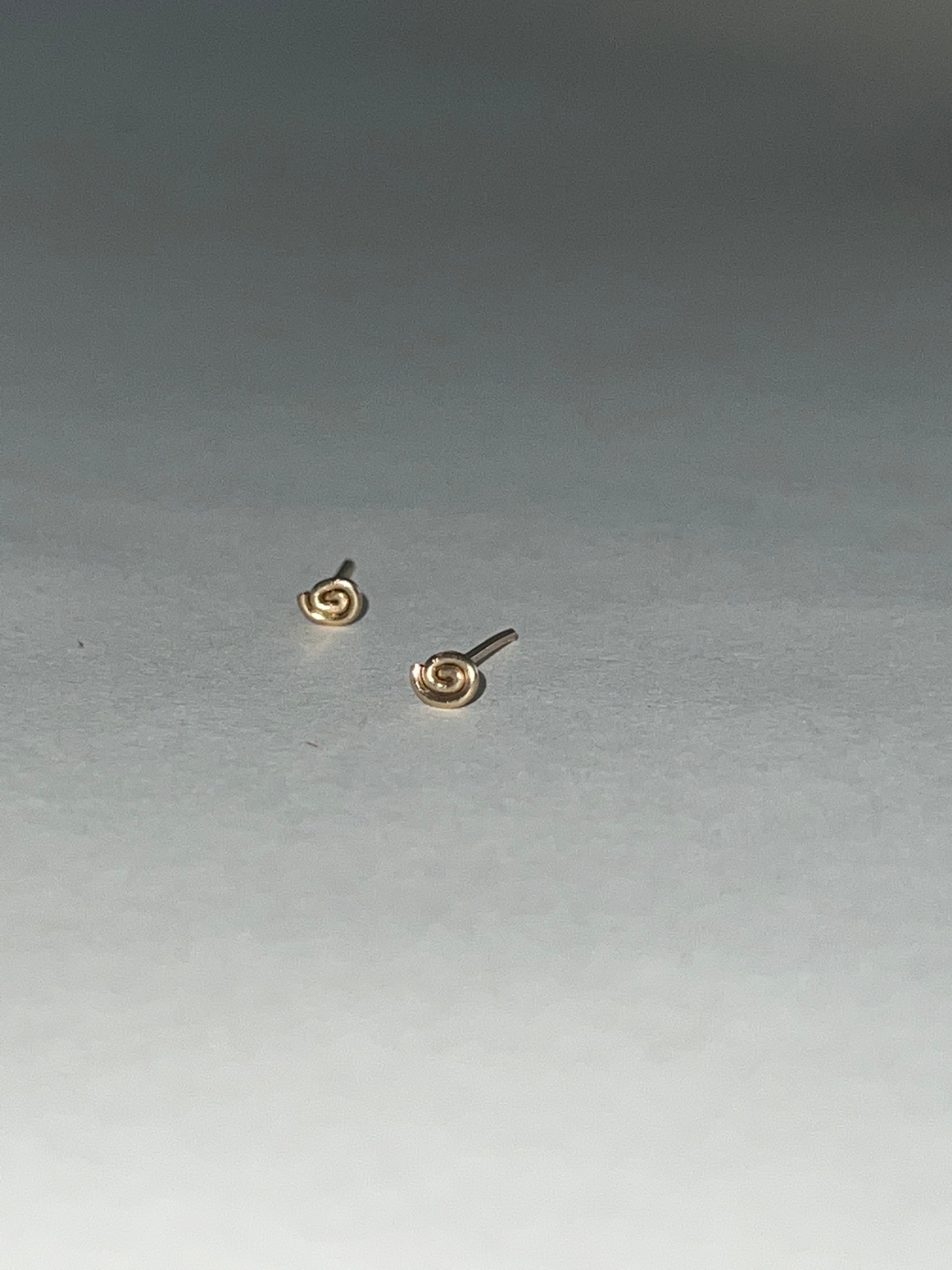 Mini Inward Studs