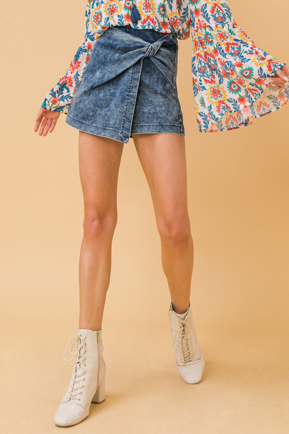 PASSPORT DESTINATION DENIM SKORT