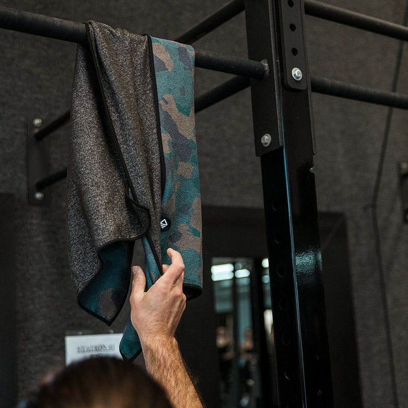 Mini Towel: Camo Green