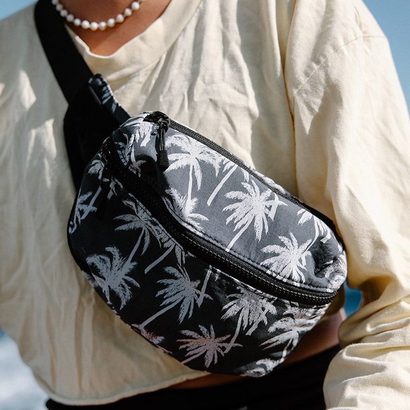 Fanny Pack: Bunch Palms