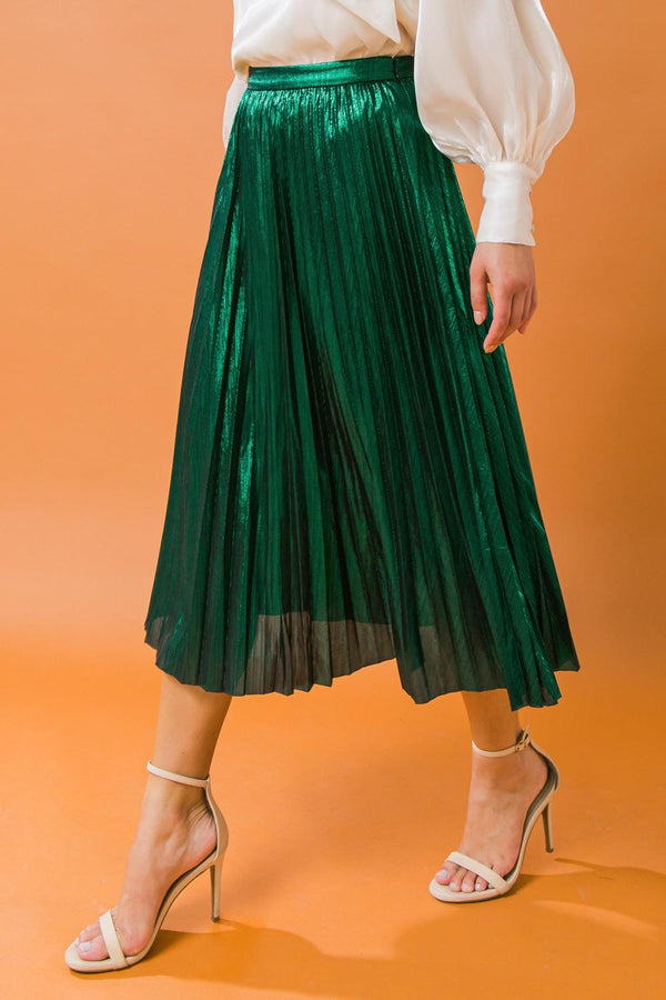 NEW ATTRACTION PLEATED MIDI SKIRT.