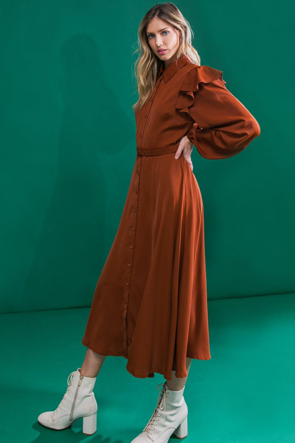 TIER ELEGANCE BROWN WOVEN MIDI DRESS.