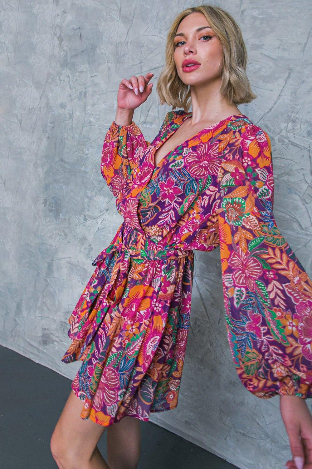 PICKING DAISIES PLUM WOVEN MINI DRESS.