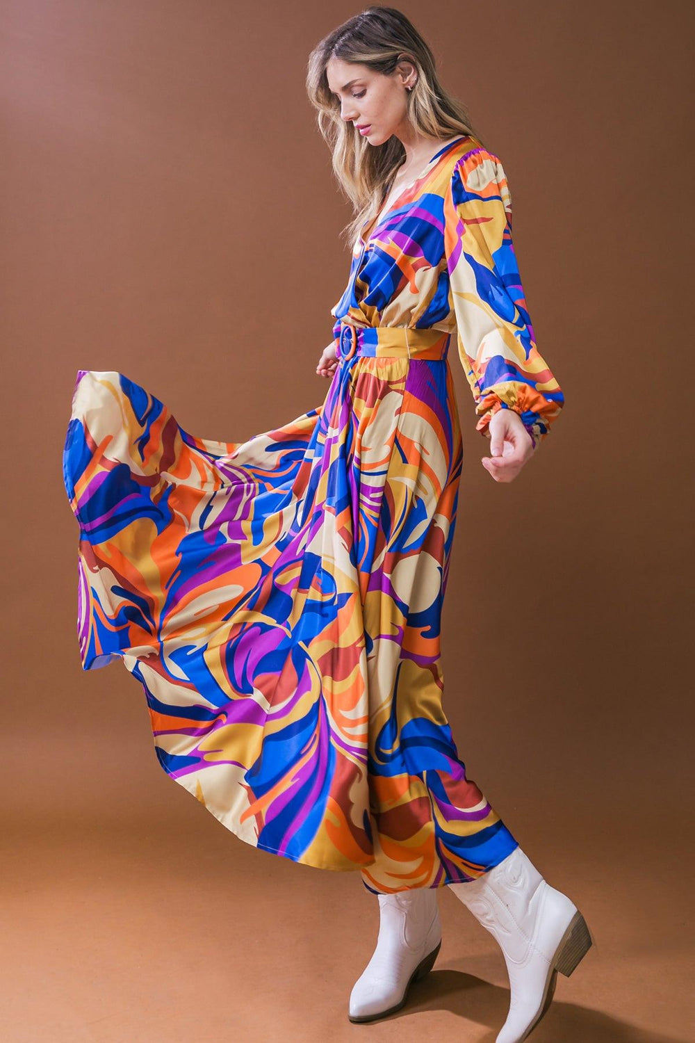 BOLD ADVENTURES WOVEN SATIN MIDI DRESS.