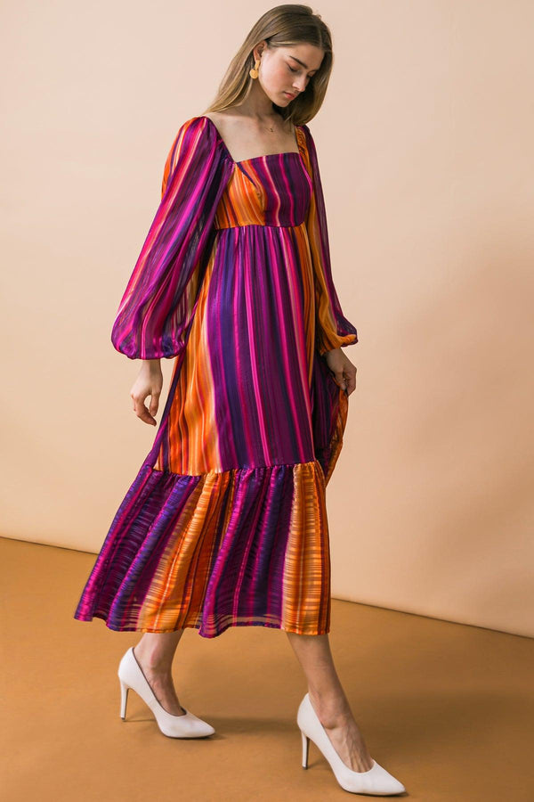 EVERYTHING YOU NEEDED WOVEN MIDI DRESS.