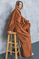 REGAL ROMANCE WOVEN PANTS.
