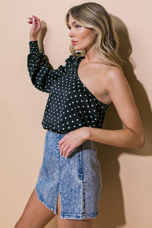 DRAWING CONCLUSIONS WOVEN TOP.