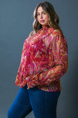 CRUSHING ON YOU WOVEN TOP.