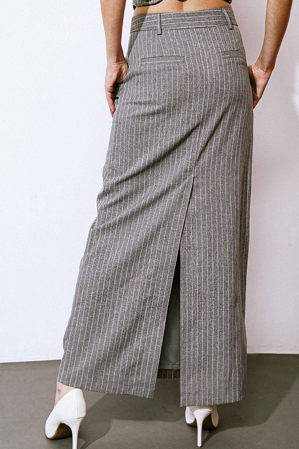 GET TO THE POINT WOVEN MIDI SKIRT.