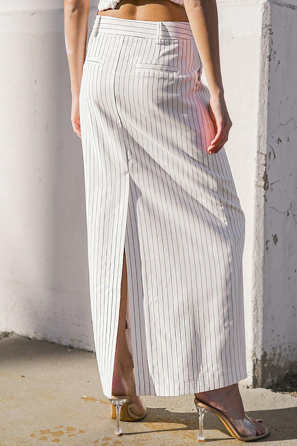 GET TO THE POINT WOVEN MIDI SKIRT.