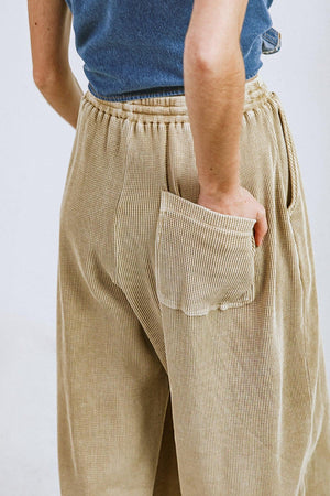 A CHILL MOMENT JOGGER PANTS.