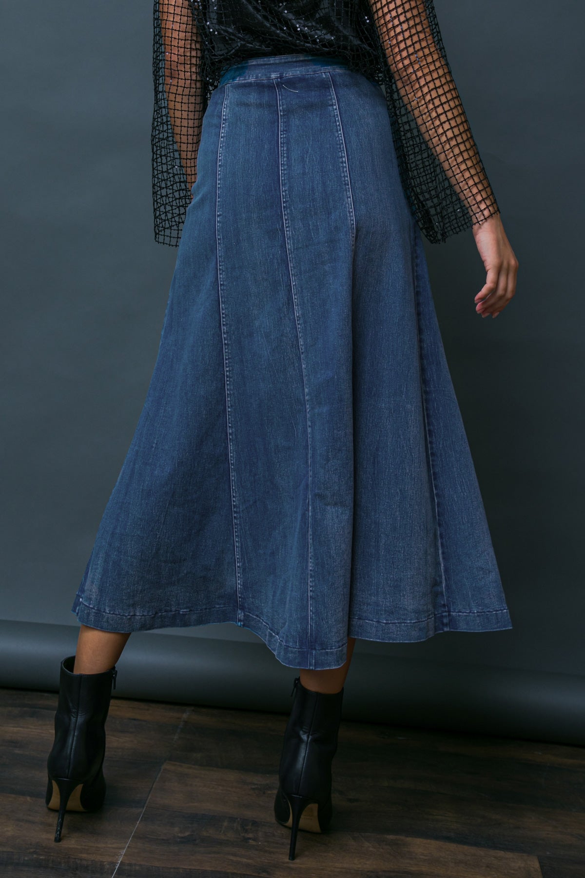 CHASING THAT FEELING DENIM SKIRT