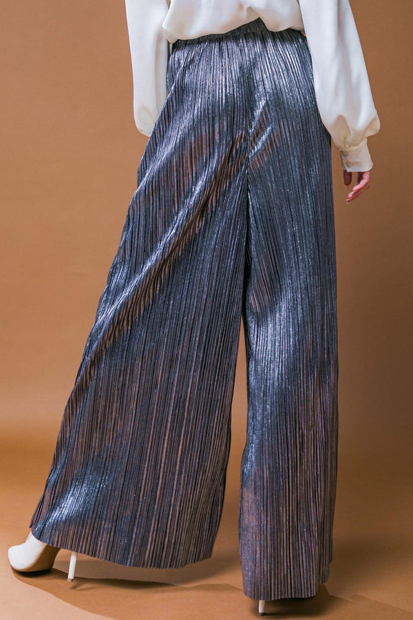 PORCH SWING KISSES WOVEN PANTS.