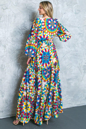 EVERYTHING I LOVE WOVEN MAXI DRESS.