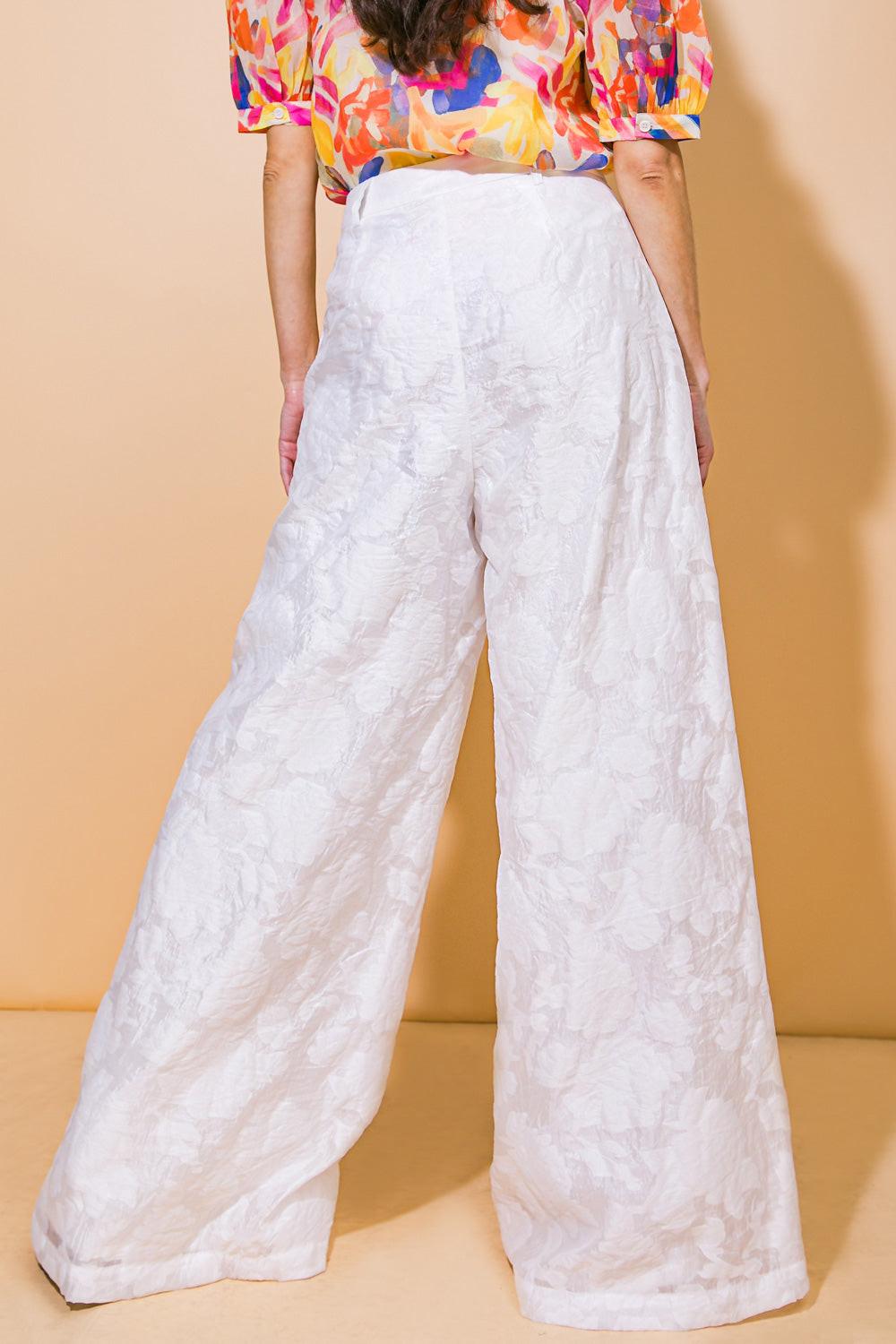 HEADING TO PARADISE WOVEN PANTS.