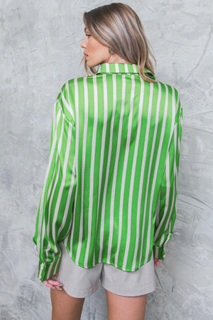 NOTHING TO REGRET SATIN WOVEN TOP.