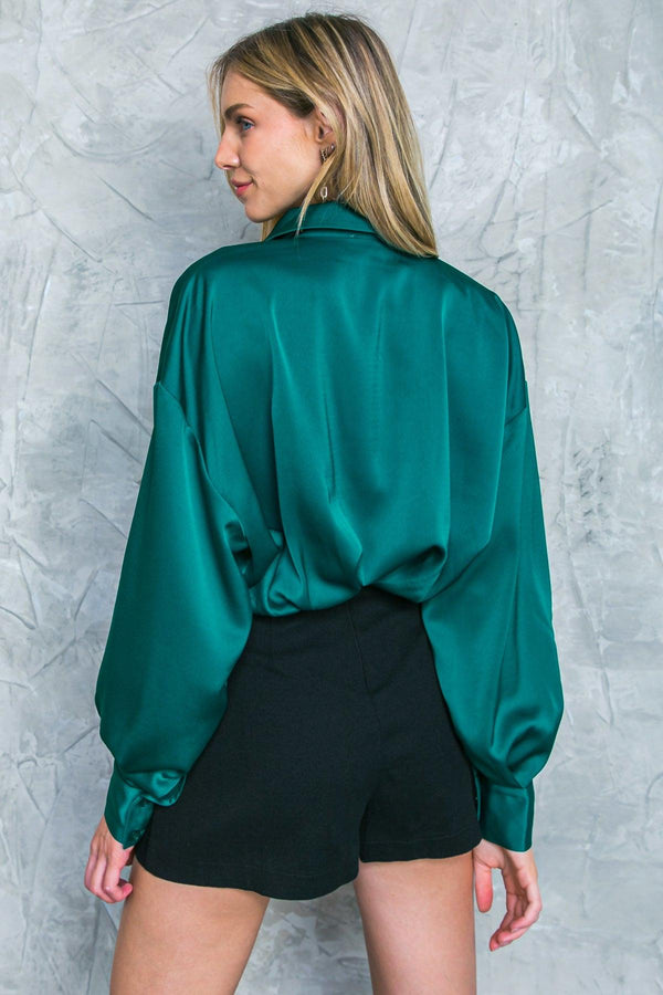 GRACEFUL MOVEMENTS WOVEN TOP.