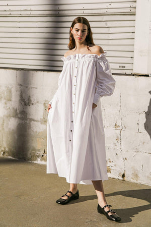 YOU'RE JUST MY TYPE WOVEN MIDI DRESS.