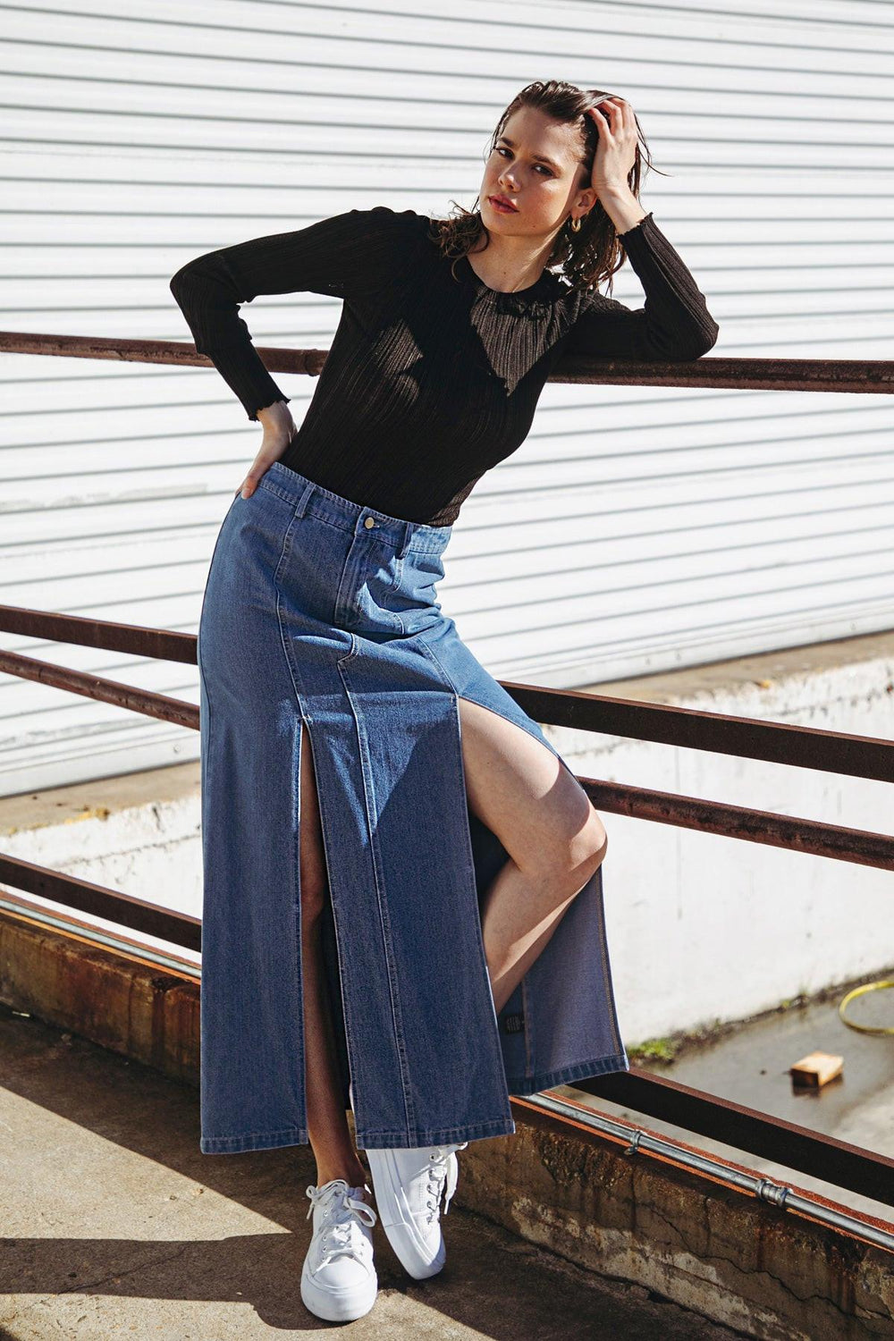 SWEET TALKING DENIM MIDI SKIRT.