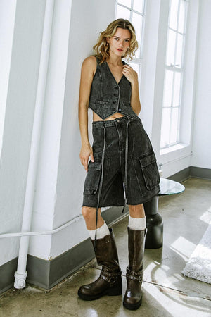 A BETTER DAY DENIM SHORTS.