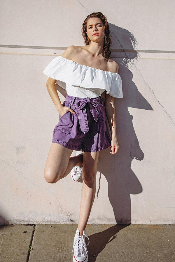 EVERYDAY CASUAL DENIM SHORTS.