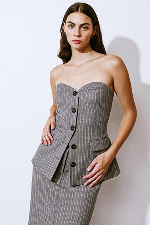 GET TO THE POINT WOVEN TOP.