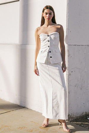GET TO THE POINT WOVEN TOP.