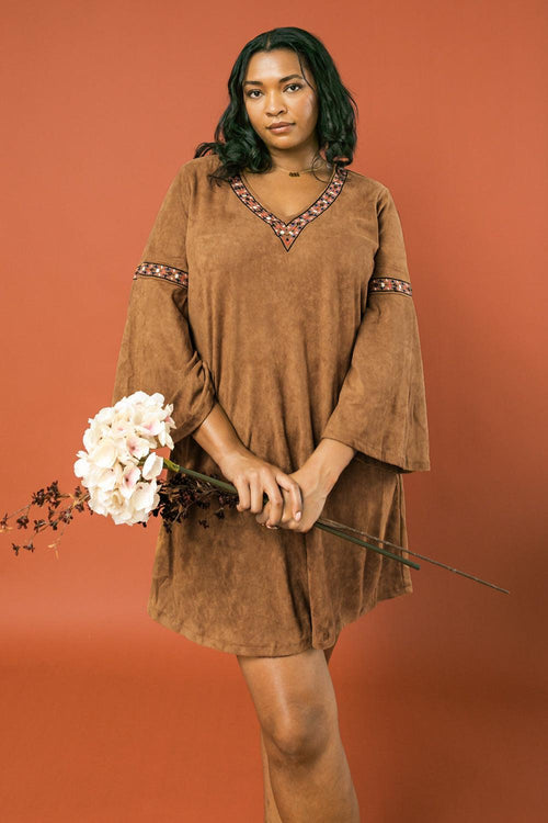 BEAUTIFUL SOUND SHIFT DRESS.